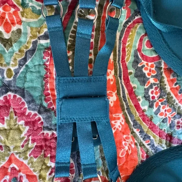 Victorias Secret 38D bra and panties - Picture 2 of 7